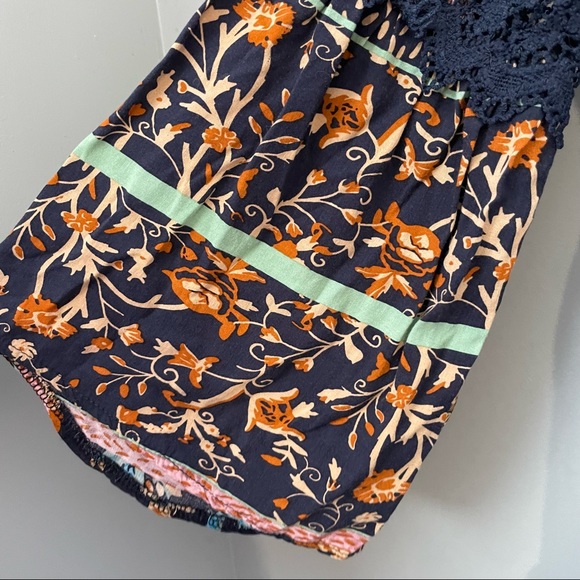 JAASE Boho v-neck crochet hippie shirt size medium - Picture 4 of 8